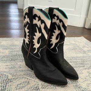 Dolce Vita 9.5 Western Cowboy Boots - Excellent Condition - Worn 1 Time - Black